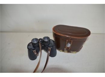 (#139) Canon Binoculars