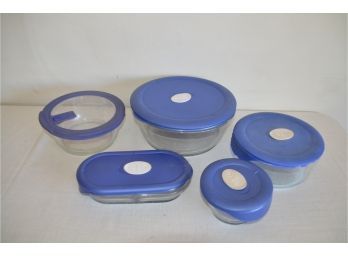 (#80) Pyrex Storage Containers