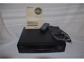 (#63) Sharp VHS 4 Head  HQ 19 Mic On Heads/multi Long OSD - Turns On Sounds Like It Works