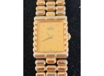 Seiko Quartz Lady's Gold Platted Watch (need Battery)
