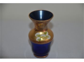 (#63) Vintage Bohemian Glass Cobalt Blue Bud Vase Hand Painted Flower On Gold Rimmed 3.5'H