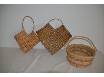 (#175) Wicker Heart Shape Wall Hanging Baskets (2) And Handle Wicker Basket