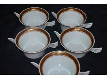 (#43)  VERSACE Rosenthal Studio Linie Medaillon Meandre D'or - 5 Cream Soup Bowls (1 Chip)