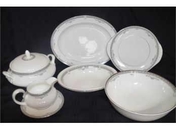 (#57) Royal Doulton 'York' Off White / Grey (not Worn) 6 Serving Pieces Fine Bone China - See Details