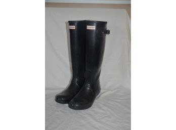 (#104) Hunter Tall Rain Boots Size 7m/8 (size 8)