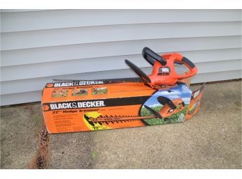 Black And Decker 22' Hedge Trimmer