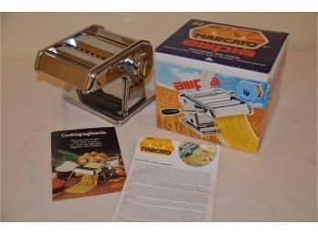 (#95) New Counter Pasta Machine Marcato Made In Italy With Instructions
