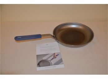 (#99) Misen Carbon Steel Pan With Cool Handle - Used Once