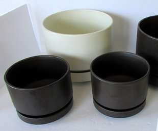 Five Arabia Pots With Liners Designed By Richard Lindh