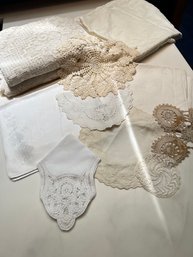 Vintage Tablecloth, Doily And Napkin Lot