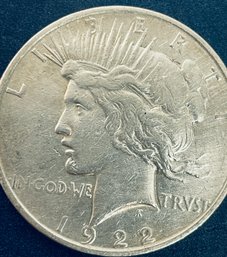 1922-D SILVER PEACE DOLLAR COIN