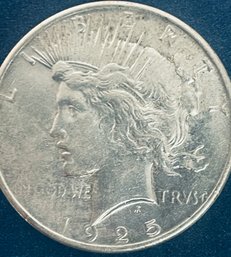 1925 SILVER PEACE DOLLAR COIN