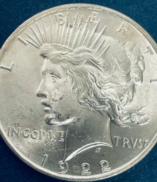 1922 SILVER PEACE DOLLAR COIN