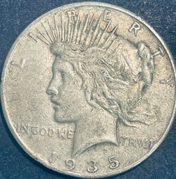 1935 PEACE SILVER DOLLAR COIN - BETTER DATE!