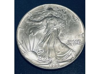 1986 UNITED STATES SILVER AMERICAN EAGLE SILVER COIN  - ONE OZ. .999 FINE SILVER ROUND