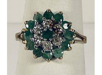 GORGEOUS 10K GOLD EMERALD AND DIAMOND SIGNED JFD RING - SIZE 5  1/2