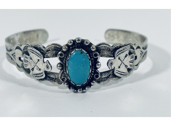 LOVELY NAVAJO TURQUOISE STERLING SILVER CUFF BRACELET