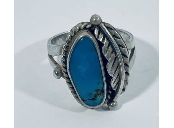 VINTAGE NAVAJO STERLING SILVER TURQUOISE RING - SIZE 6
