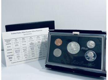 1992 UNITED STATES MINT PREMIER SILVER PROOF SET IN CASE & BOX