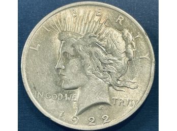 1922 SILVER PEACE DOLLAR COIN - XF!