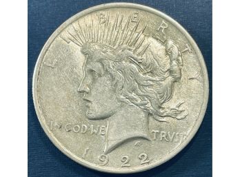 1922 SILVER PEACE DOLLAR COIN - AU!