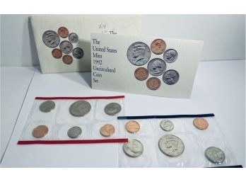 1992 UNITED STATES MINT UNCIRCULATED COIN SET - P & D MINTS - 12 COIN SET