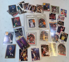 Great Lot Of Basketball Including Some Graded....