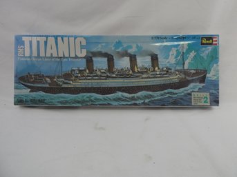 Revell Titanic Plastic Model 1:570 Scale / UNOPENED/SEALED BOX
