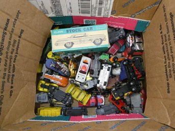 Large Box Lot Of Matchbox / Toy Cars