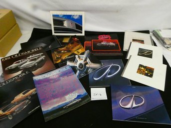 Lot Of Oldsmobile And Buick Brochures - 1981 - 2001 -more Than 30