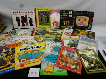 Large Lot Of More Than 40 Children's Books. Hardcover And Paperback