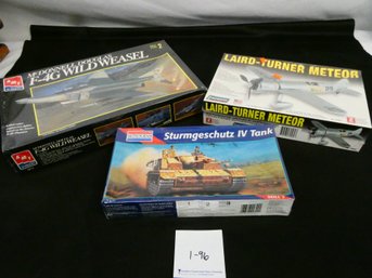 Lot Of 3 Unopened Plane And Tank Models!