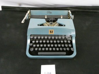 1957 Underwood Golden Touch Star Vintage Typewriter!