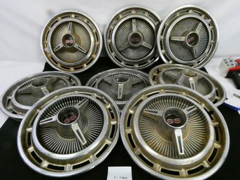 Lot Of 8 CHEVY SS HUBCAPS WHEEL COVERS!