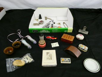 Tray Lot Of Good Quality Desk Items - Milk Glass Tray / Metal Items / Ceramic And More!