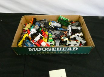 Great Tray Lot Of Die Cast Cars! Some Vintage, Many Matchbox.
