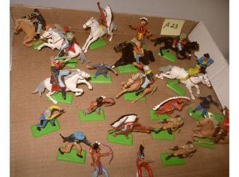 Vintage Britains Deetail Cowboys, Indians & Soldier Figures Lot Of 22