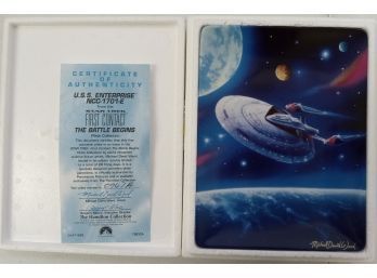 The Hamilton Collection, 'U.S.S. Enterprise' Star Trek 1st Contact The Battle Begins Plate Collection