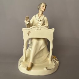 Royal Doulton Figurine From The Enchantment Collection, Musicale HN 2756