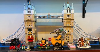 Group Of Legos Including London Bridge With Original Box Included (Image 2)