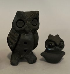 Aztec Pottery Owl Whistle With Dorothy And Paul Gutierrez, Santa Clara Pueblo, Blackware Pottery Owl, Signed