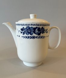 Richard Ginori Teapot In GIN40 Pattern