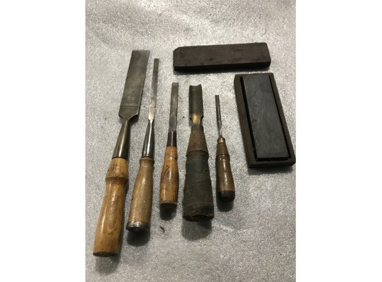 5 Vintage Chisels With Two Sharpening Stones