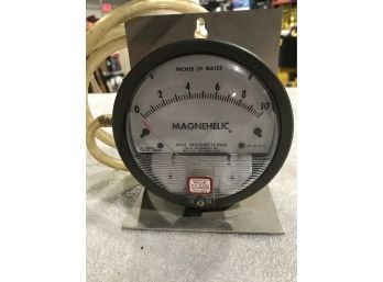 Magnehelic Pressure Resistance Gauge