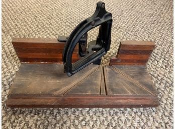 Vintage Stanley No 115  Wood Frame Mitre Box -  Made In The USA