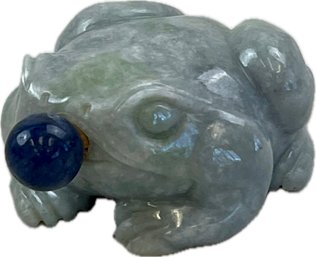 Hand Carved Jade Frog Figure - Possibly A Snuff Or Perfume Bottle With Stopper