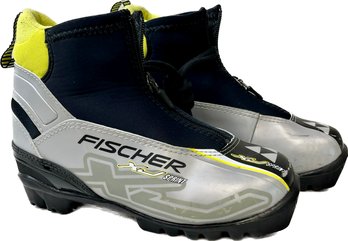 Youth: Fisher XJ Sprint Cross Country Ski Boots- Size EU 33