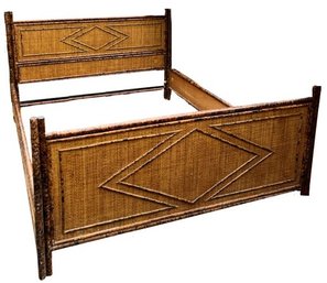 Fantastic Vintage Bamboo & Rattan Bed With Tortoise Shell Bamboo Design - Great Piece!