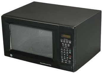 GE Microwave Oven With Turntable