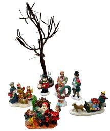 Townspeople And Santa Accessories For City Creations Or Dollhouse